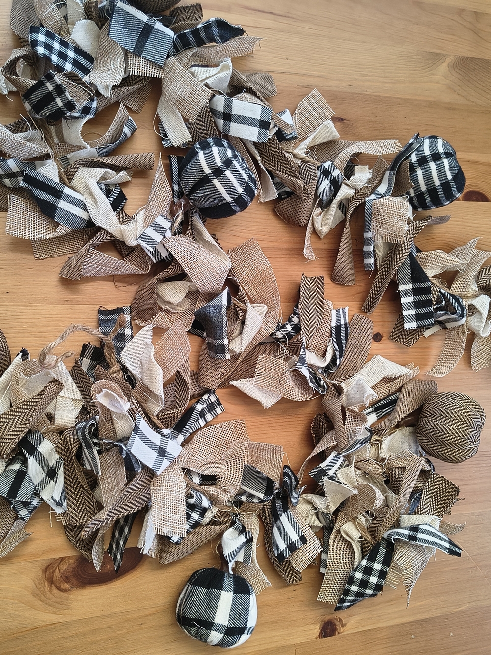 Handmade Burlap & Black Plaid Garland – Neutral Farmhouse Home Accent